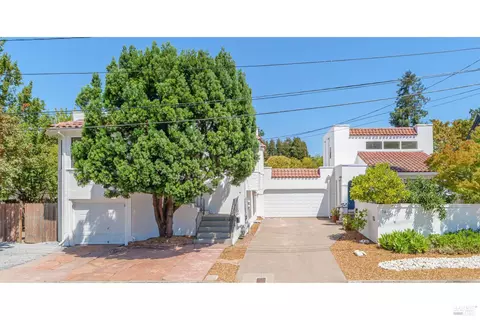 7 Belmont Ave, Fairfax, CA 94930