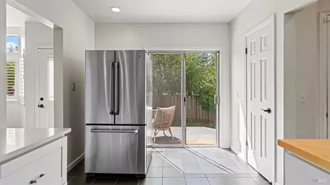 72 Parkview Cir, Corte Madera, CA 94925 photo 12