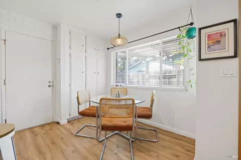 Dining - 310 Sunrise Way, Vallejo, CA 94591 photo 2 of 2