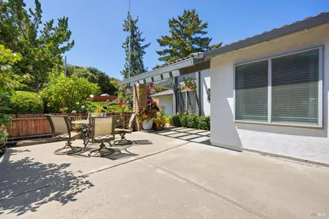 Exterior - 310 Sunrise Way, Vallejo, CA 94591 photo 4 of 8