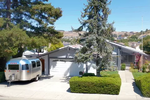 Exterior - 310 Sunrise Way, Vallejo, CA 94591 photo 2 of 8