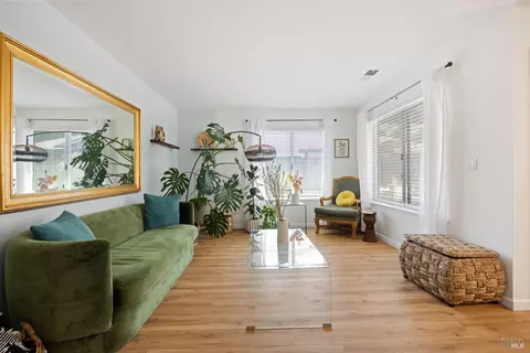 Living - 310 Sunrise Way, Vallejo, CA 94591 photo 1 of 3