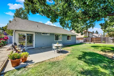 Exterior - 230 Fuller Ln, Dixon, CA 95620 photo 6 of 10