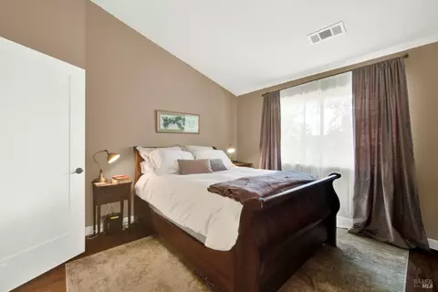 Bedroom - 230 Fuller Ln, Dixon, CA 95620 photo 1 of 8