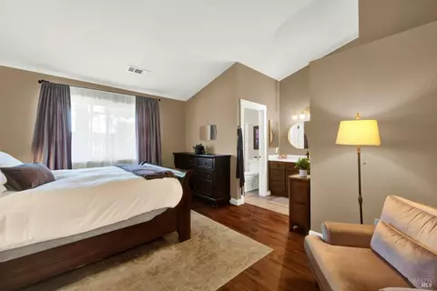 Bedroom - 230 Fuller Ln, Dixon, CA 95620 photo 3 of 8