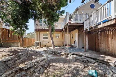 Exterior - 32 Daniels Ave, Vallejo, CA 94590 photo 4 of 10