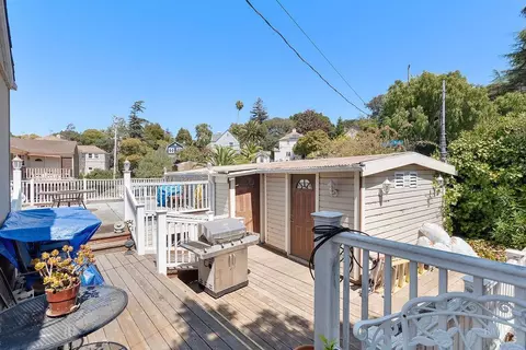 Exterior - 32 Daniels Ave, Vallejo, CA 94590 photo 7 of 10