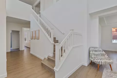 Entry Way - 6844 Sunriver Ln, Vallejo, CA 94591 photo 2 of 4