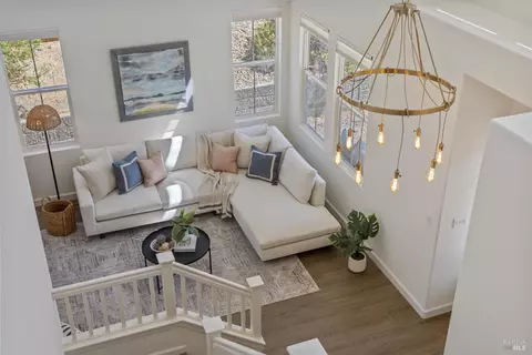 Living - 6844 Sunriver Ln, Vallejo, CA 94591 photo 3 of 3