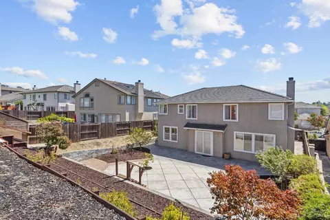 Exterior - 6844 Sunriver Ln, Vallejo, CA 94591 photo 2 of 5