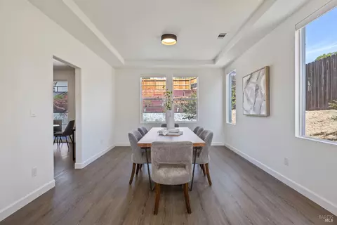 Dining - 6844 Sunriver Ln, Vallejo, CA 94591 photo 1 of 3
