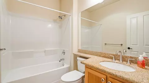 Bath - 7006 Santero Way, Cotati, CA 94931 photo 1 of 4
