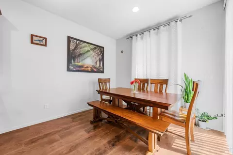 207 Beard St, Vacaville, CA 95688 photo 17