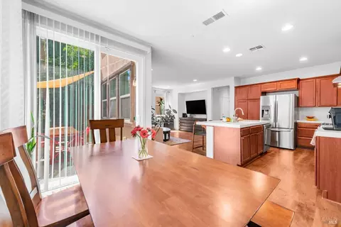 207 Beard St, Vacaville, CA 95688 photo 16
