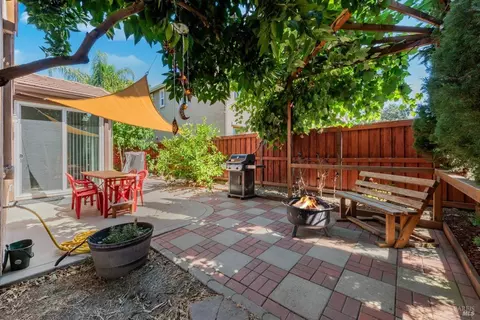 207 Beard St, Vacaville, CA 95688 photo 36
