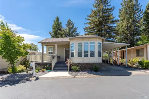 36 Blanco Pl, Ukiah, CA 95482