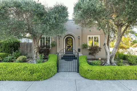 747 Seymour St, Napa, CA 94559