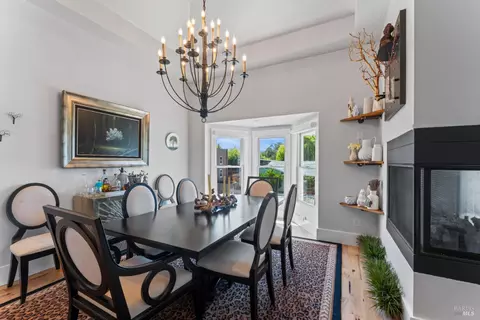 Dining - 1533 G St, Napa, CA 94559 photo 2 of 4