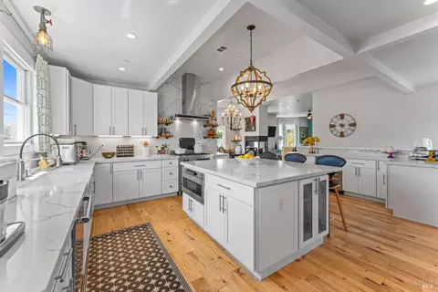 Kitchen - 1533 G St, Napa, CA 94559 photo 4 of 7