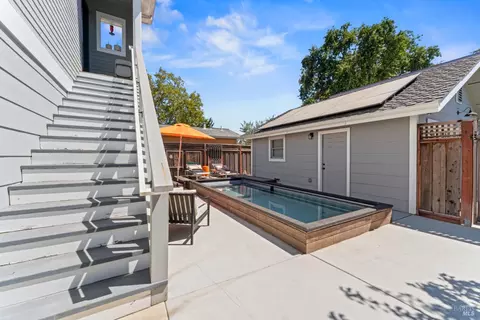 Exterior - 1533 G St, Napa, CA 94559 photo 9 of 24