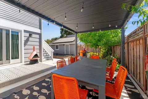 Exterior - 1533 G St, Napa, CA 94559 photo 7 of 24