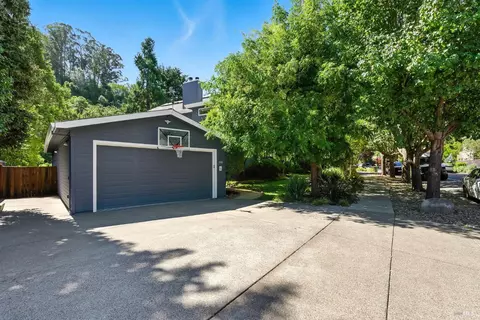 115 Cascade Dr, Fairfax, CA 94930 photo 35