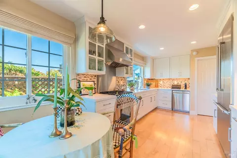 Kitchen - 13 Hingham Cv, San Rafael, CA 94901 photo 2 of 3