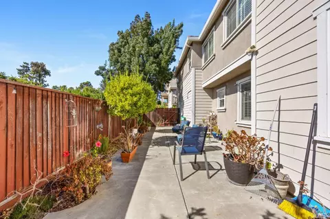 1407 Eucalyptus Dr, Vallejo, CA 94591 photo 22