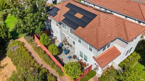 1407 Eucalyptus Dr, Vallejo, CA 94591 photo 40