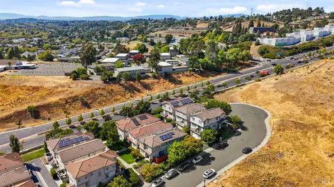 1407 Eucalyptus Dr, Vallejo, CA 94591 photo 43
