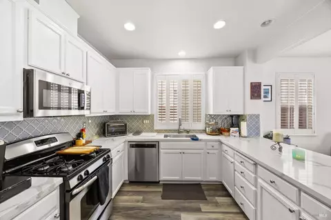 1407 Eucalyptus Dr, Vallejo, CA 94591 photo 14