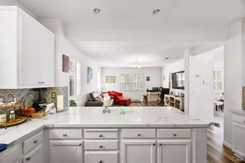 1407 Eucalyptus Dr, Vallejo, CA 94591 photo 11