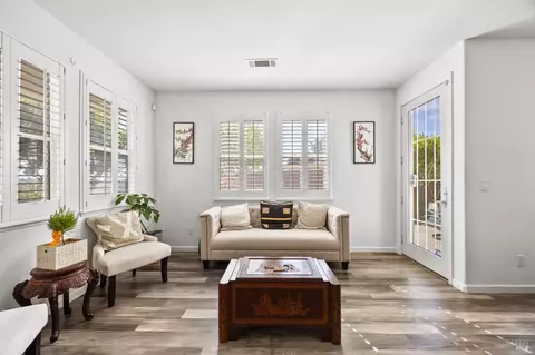 1407 Eucalyptus Dr, Vallejo, CA 94591 photo 5