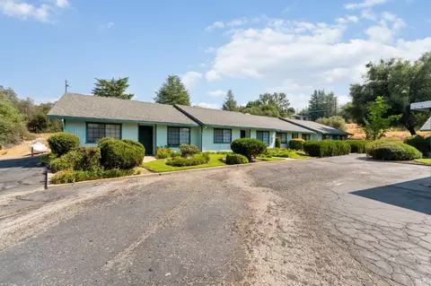 40411 Live Oak Dr, Oakhurst, CA 93644 photo 3