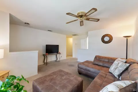 40411 Live Oak Dr, Oakhurst, CA 93644 photo 12