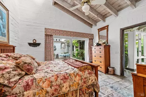 Bedroom - 2847 D St, Petaluma, CA 94952 photo 3 of 5