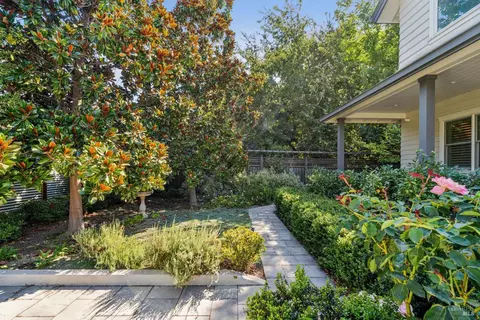 1040 5th St E, Sonoma, CA 95476 photo 11