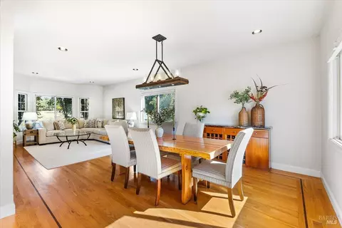 4952 Gravenstein Hwy S, Sebastopol, CA 95472