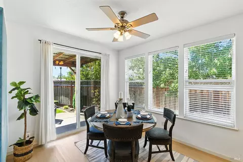 Dining - 463 Goblet Pl, Windsor, CA 95492 photo 1 of 2