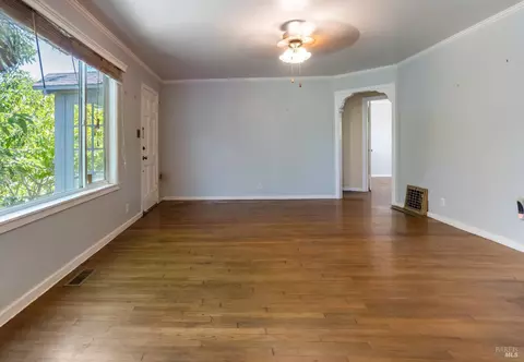 Living - 127 Hill Dr, Vallejo, CA 94590 photo 2 of 3
