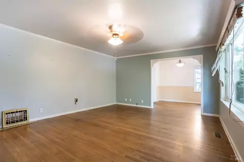 Living - 127 Hill Dr, Vallejo, CA 94590 photo 1 of 3