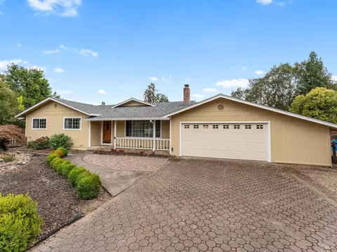 1460 Elsie Ct, Santa Rosa, CA 95401