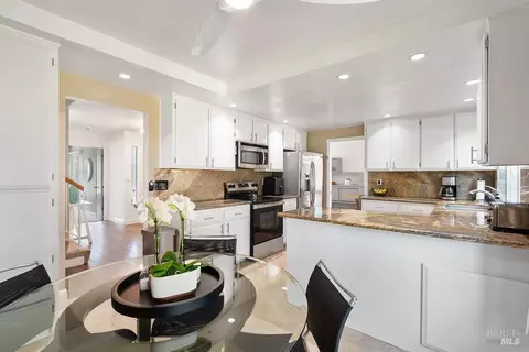 Kitchen - 1412 Granada St, Vallejo, CA 94591 photo 7 of 7