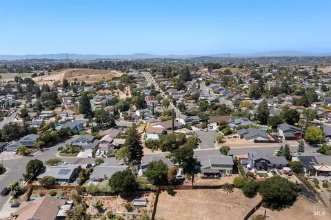 View/Area - 1412 Granada St, Vallejo, CA 94591 photo 4 of 4