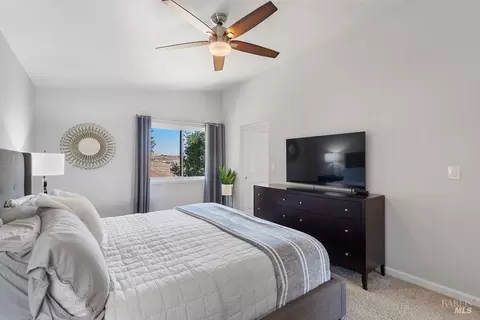 Bedroom - 1412 Granada St, Vallejo, CA 94591 photo 6 of 6