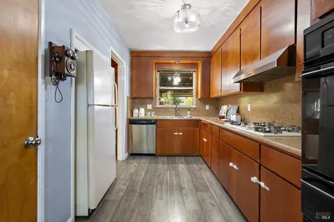Kitchen - 1225 Arkansas St, Vallejo, CA 94590 photo 1 of 3