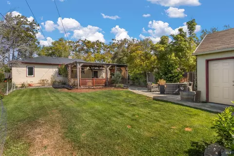 Exterior - 1225 Arkansas St, Vallejo, CA 94590 photo 4 of 11
