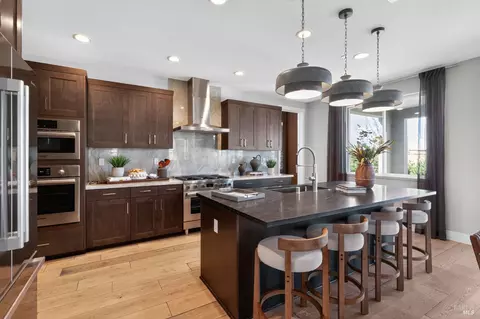 Kitchen - 400 Beyers St, Oakley, CA 94561 photo 2 of 6