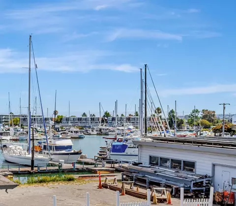 4 Point San Pedro Rd #4, San Rafael, CA 94901