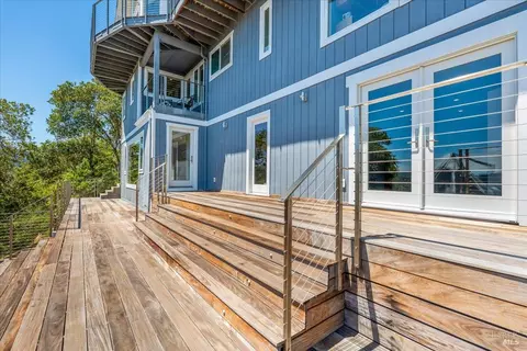 Exterior - 34 Fairview Ave, Corte Madera, CA 94925 photo 6 of 15